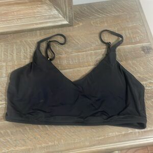 O’Neill bikini top size large Bottoms